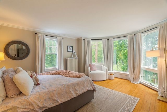 55 Coburn Rd, Weston, MA 02493