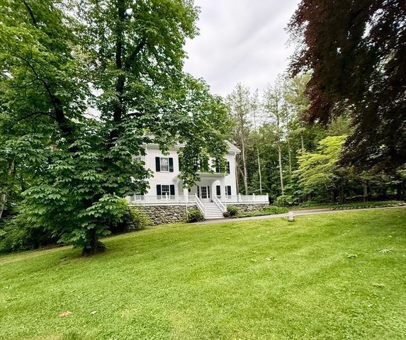 55 Coburn Rd, Weston, MA 02493