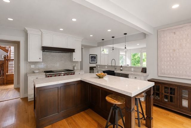 55 Coburn Rd, Weston, MA 02493