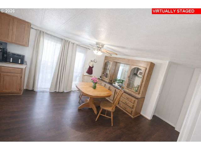 200 EMILS Way 45, Roseburg, OR 97471