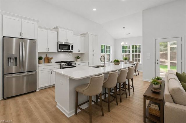 292 Morning Star Drive, Advance, NC 27006