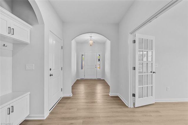 292 Morning Star Drive, Advance, NC 27006