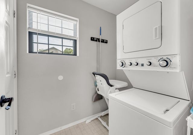 2700 Green Mountain Drive 5, Branson, MO 65616