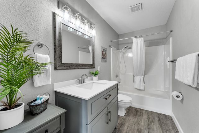 2700 Green Mountain Drive 5, Branson, MO 65616