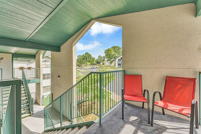 2700 Green Mountain Drive 5, Branson, MO 65616
