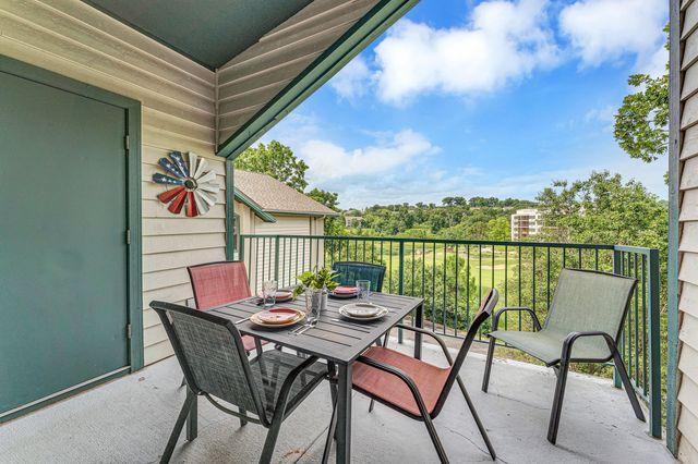 2700 Green Mountain Drive 5, Branson, MO 65616