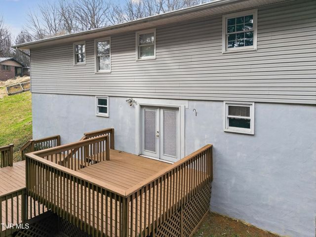 226 High Oak Drive, Bristol, VA 24201