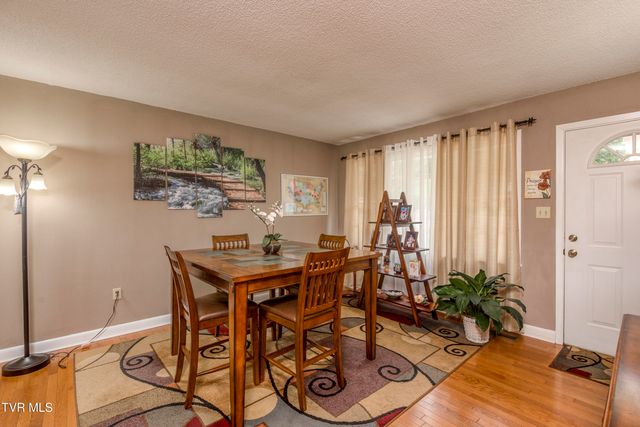 226 High Oak Drive, Bristol, VA 24201