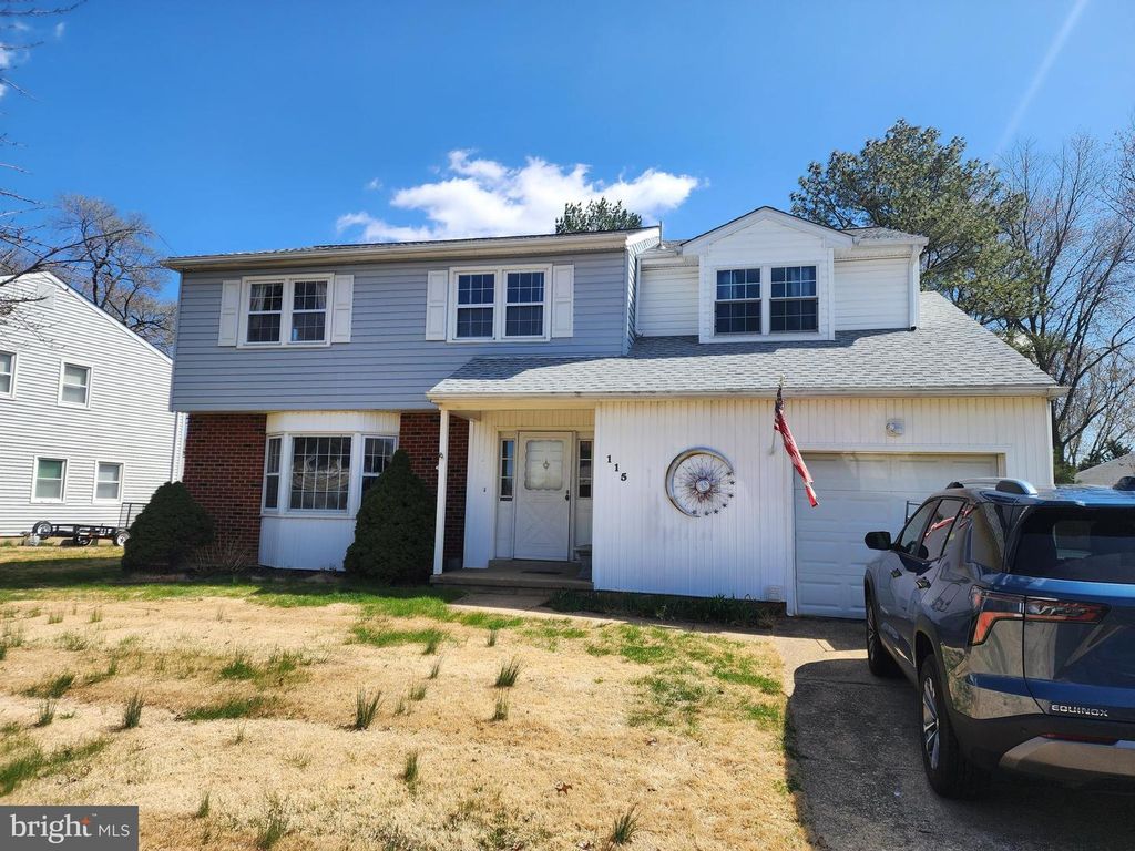 115 LAYTON DR, New Castle, DE 19720