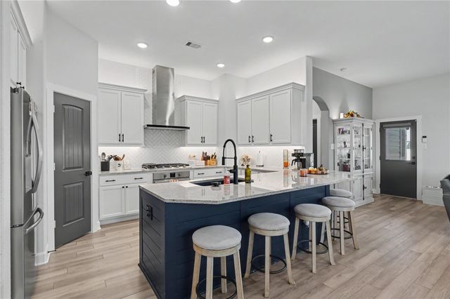 1635 Waukegan Road, Conroe, TX 77306