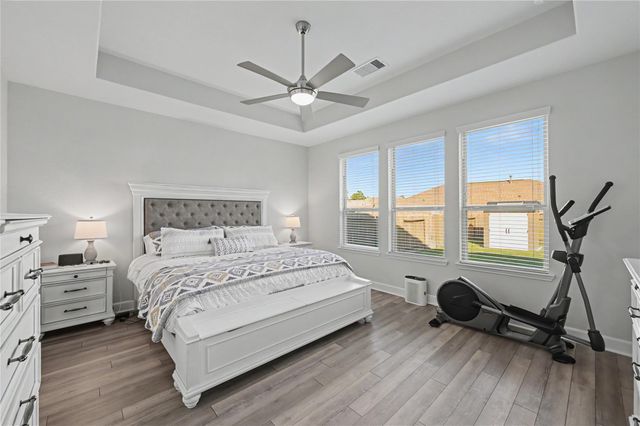 1635 Waukegan Road, Conroe, TX 77306