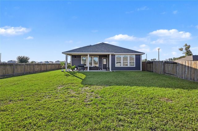 1635 Waukegan Road, Conroe, TX 77306
