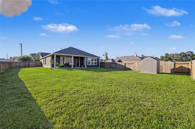 1635 Waukegan Road, Conroe, TX 77306