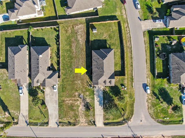 1635 Waukegan Road, Conroe, TX 77306