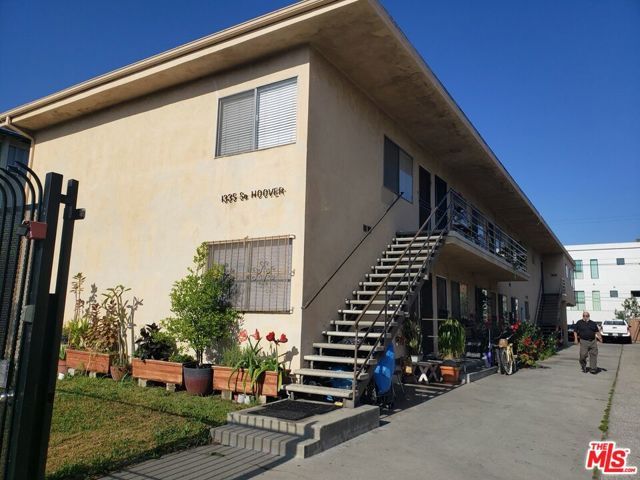 1329 S Hoover Street, Los Angeles, CA 90006