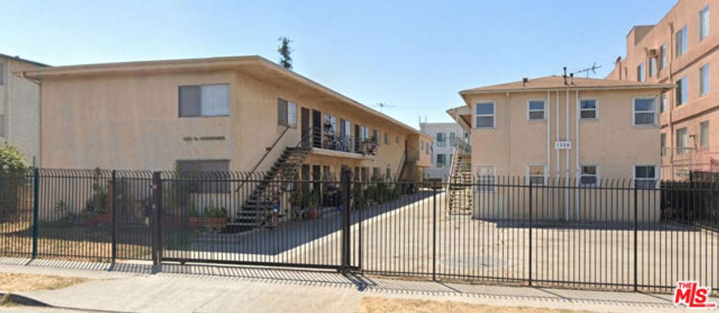 1329 S Hoover Street, Los Angeles, CA 90006