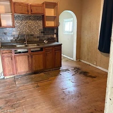 2241 Main Street, Wellsburg, WV 26070