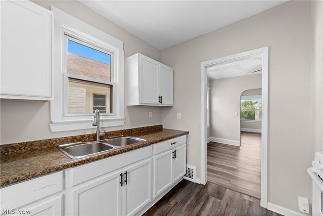 1279 Idlewood Avenue, Lakewood, OH 44107