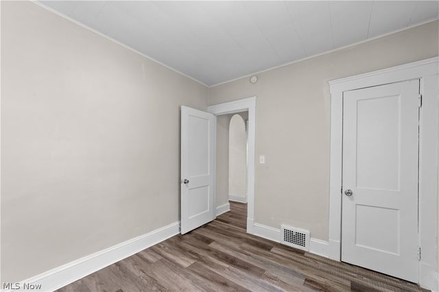 1279 Idlewood Avenue, Lakewood, OH 44107