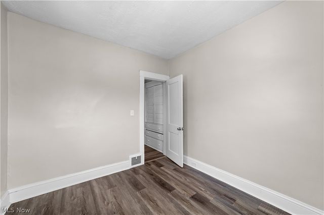 1279 Idlewood Avenue, Lakewood, OH 44107