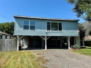 236 3rd Street, San Leon, TX 77539