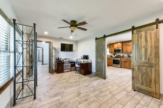 4190 County Road 145, Alvin, TX 77511