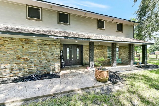 4190 County Road 145, Alvin, TX 77511