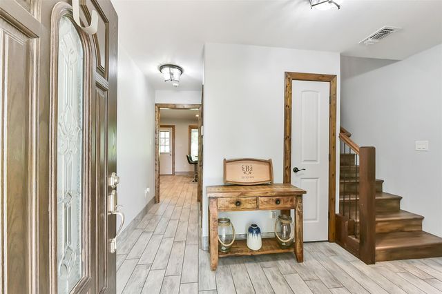 4190 County Road 145, Alvin, TX 77511