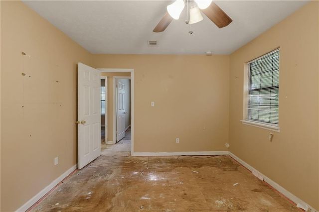 5900 Dart Drive, Lithonia, GA 30058