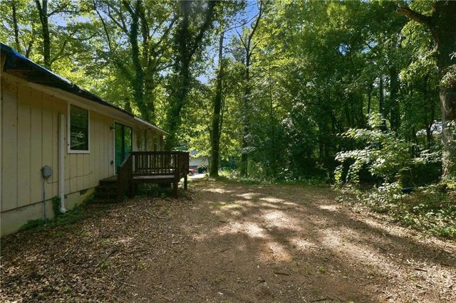 5900 Dart Drive, Lithonia, GA 30058