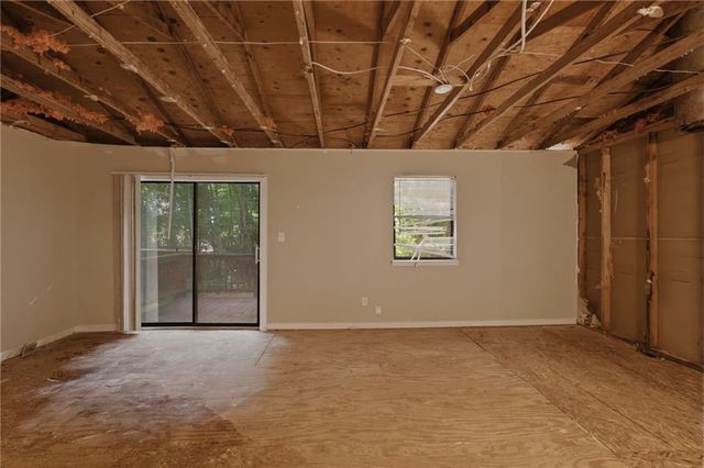 5900 Dart Drive, Lithonia, GA 30058