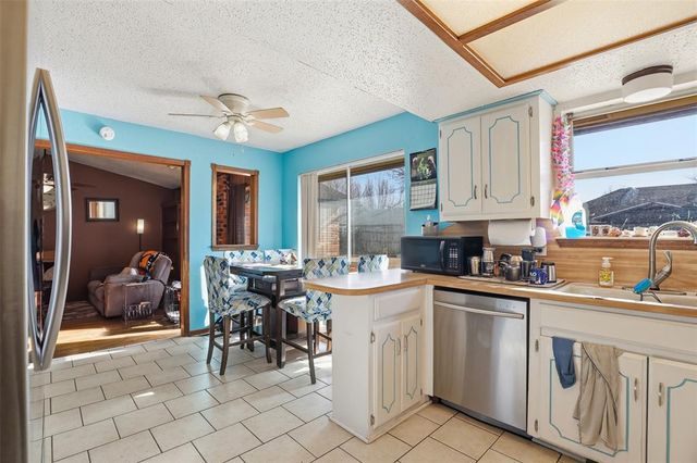 1008 Royal Lane, Yukon, OK 73099