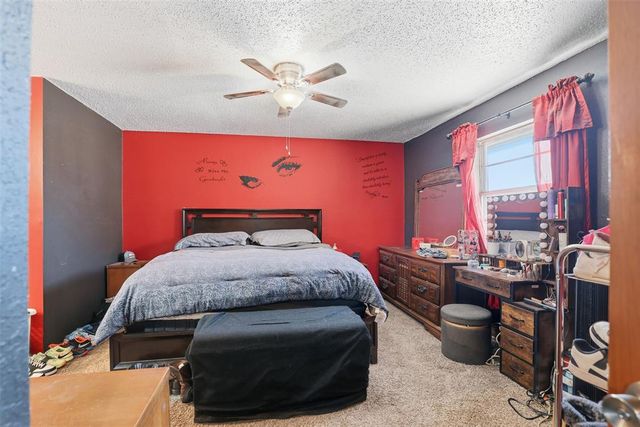 1008 Royal Lane, Yukon, OK 73099