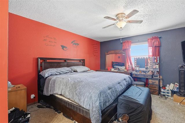 1008 Royal Lane, Yukon, OK 73099