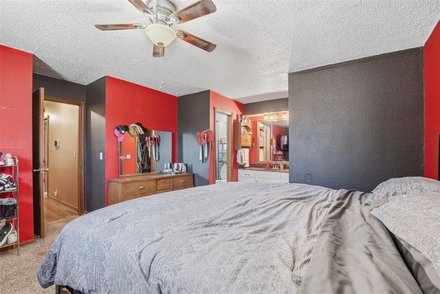 1008 Royal Lane, Yukon, OK 73099