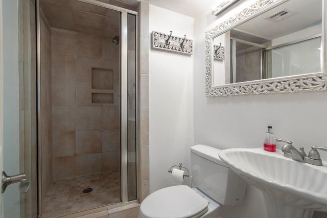 2522 Wordsworth Street, Houston, TX 77030