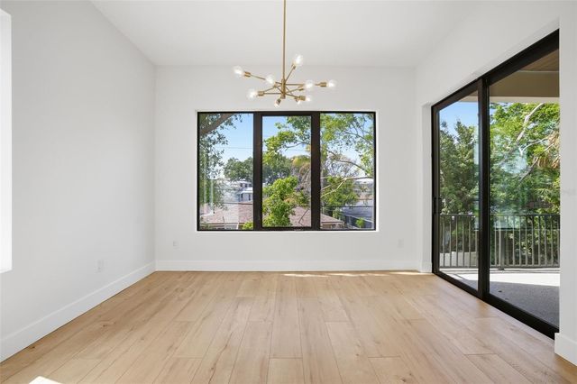 1943 SHORE ACRES BOULEVARD NE, St Petersburg, FL 33703