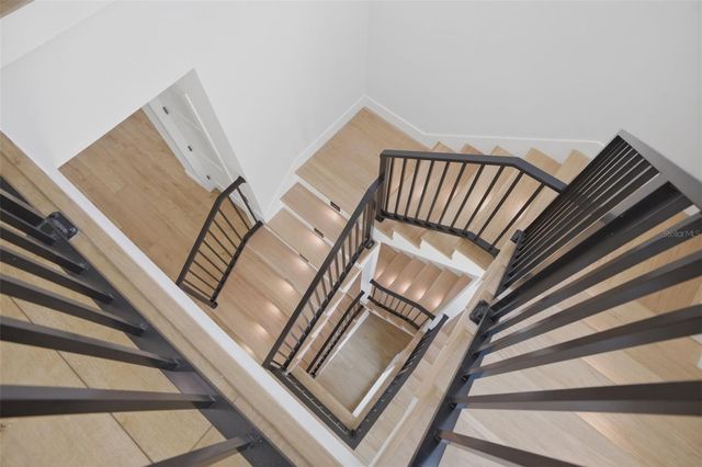 1943 SHORE ACRES BOULEVARD NE, St Petersburg, FL 33703