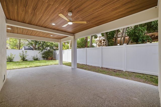 1943 SHORE ACRES BOULEVARD NE, St Petersburg, FL 33703