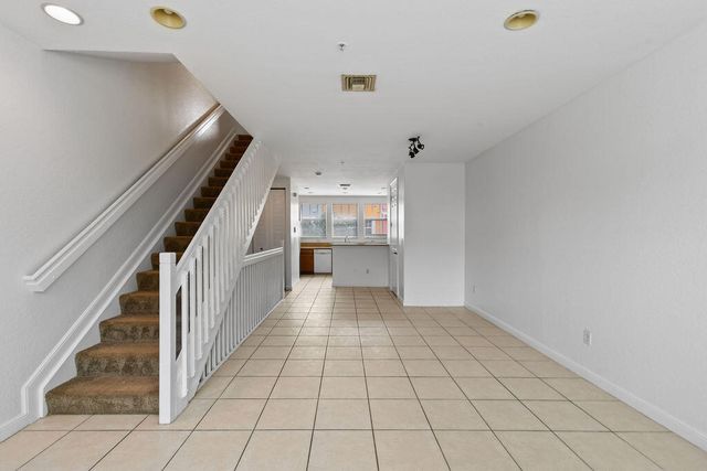 433 Amador Lane 5, West Palm Beach, FL 33401