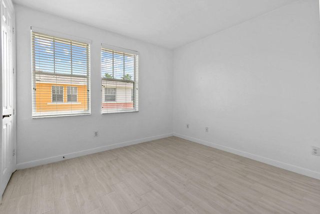 433 Amador Lane 5, West Palm Beach, FL 33401