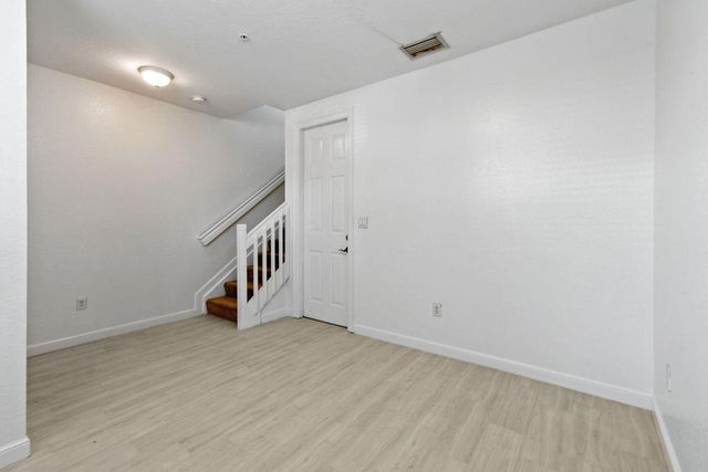 433 Amador Lane 5, West Palm Beach, FL 33401