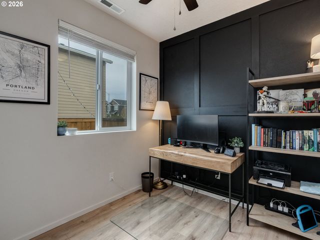 5010 GEMINI Ave Ne, Salem, OR 97305