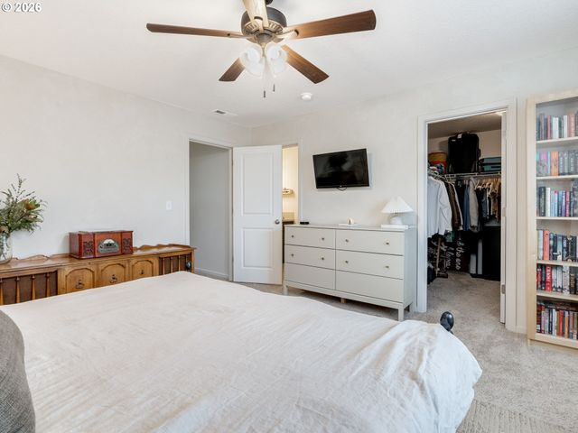 5010 GEMINI Ave Ne, Salem, OR 97305