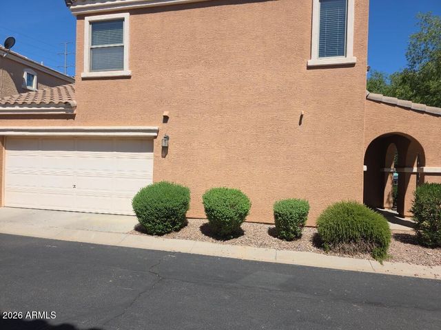 2547 E BART Street, Gilbert, AZ 85295