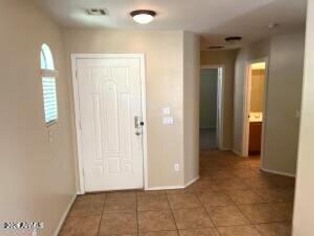 2547 E BART Street, Gilbert, AZ 85295