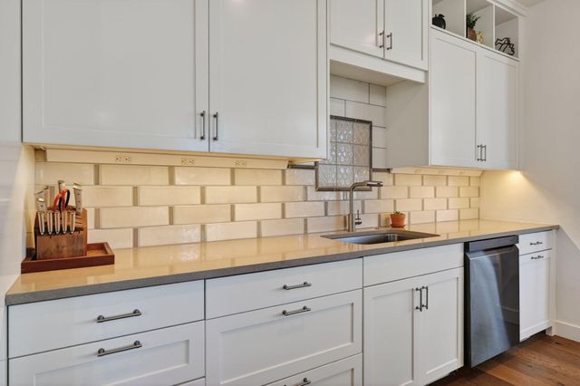 61422 Meeks Trail, Bend, OR 97702