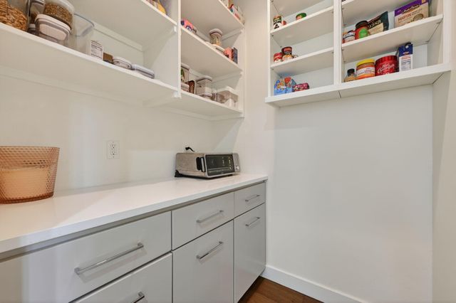 61422 Meeks Trail, Bend, OR 97702