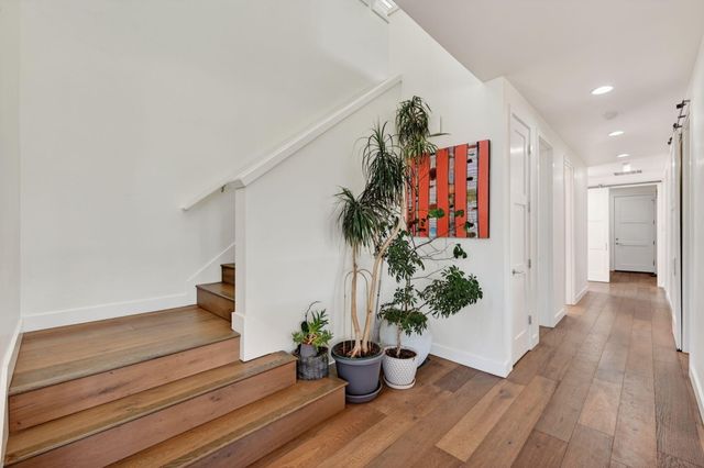 61422 Meeks Trail, Bend, OR 97702