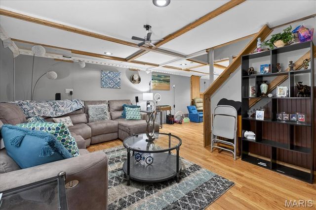 618 Fox Plains Drive, Florissant, MO 63034